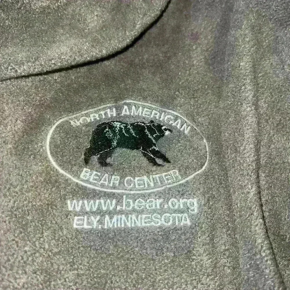 North End Sz L Fleece Vest Embroidered Bear Center Cozy Cabin Core - Picture 14 of 15